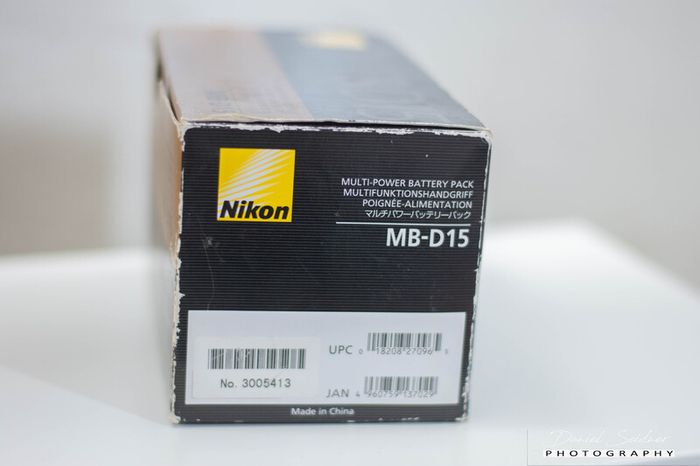 MB-D15, Multi Battery Power Pack / Grip for D7100 & D7200 Digital Camera