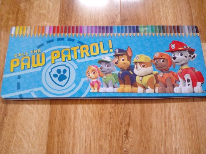 Paw Patrol 50 piece Colouring Pencil Tin