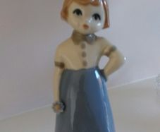 Little girl figure