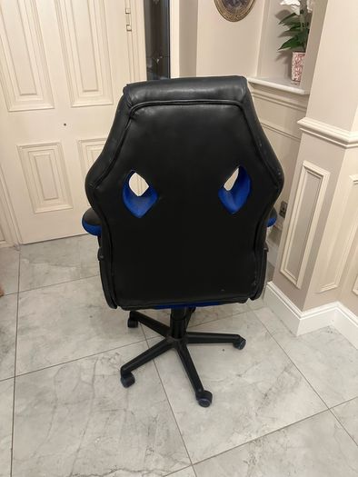 gaming chair
