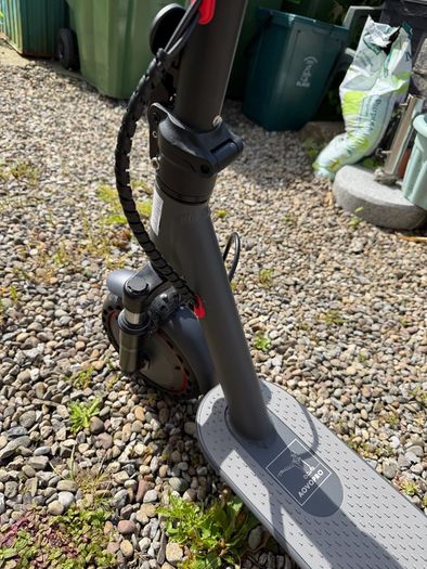AOVOPRO AP07 Electric Scooter