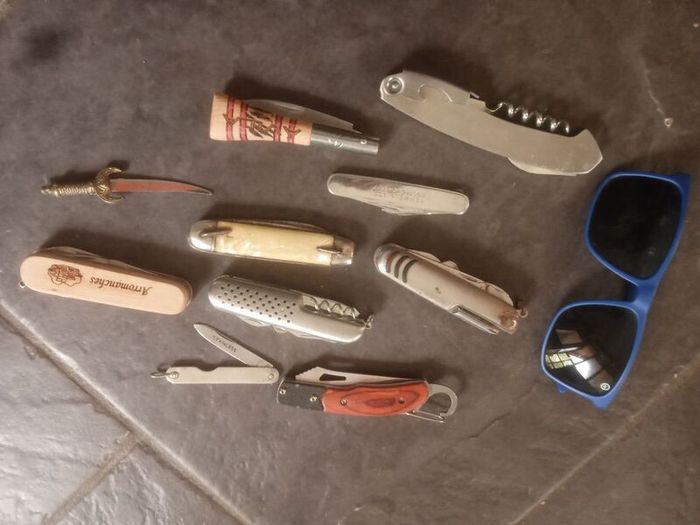 10 pocket knives