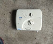 shower Triton t90si for part