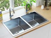 Handmade Kitchen Sink with Strainer Stainless Steel