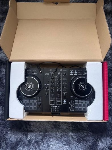DJ controller Pioneer DDJ-400