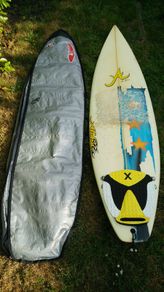 Surfboard & Padded surfboard bag
