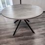 Dining table Image 6