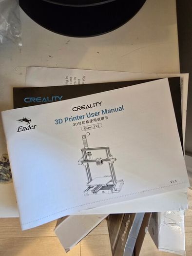 Ender 3 v2 3d printer
