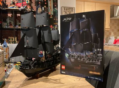 LEGO 10365 Captain Jack Sparrow's Pirate Ship
