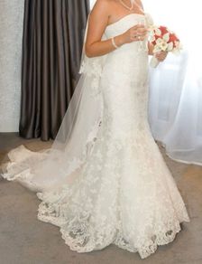Designer Full Lace Wedding Dress - UK size 10