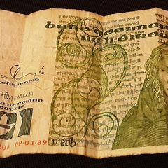 vintage one punt note, dated 09 .01. 89