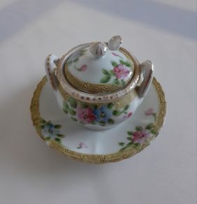 Sugar Bowl & Underplate - Japanese - Nippon