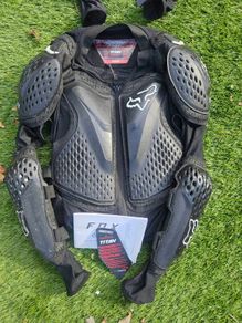 Fox Titan MTB & Motocross body protection. Size Youth.