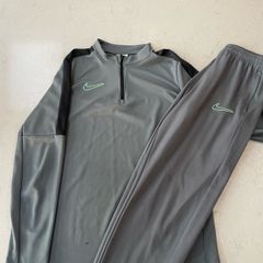 Boys Nike grey tracksuit