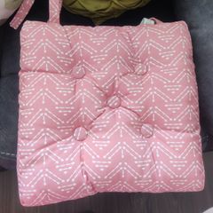 outdoor cushions x 6