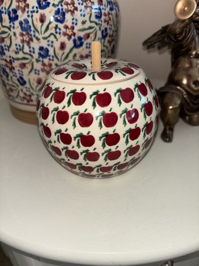 Nicholas Mosse Rare Apple Storage Jar