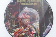IRON MAIDEN -Somewhere In Time-  vinyl pic disc plus a PHOTO