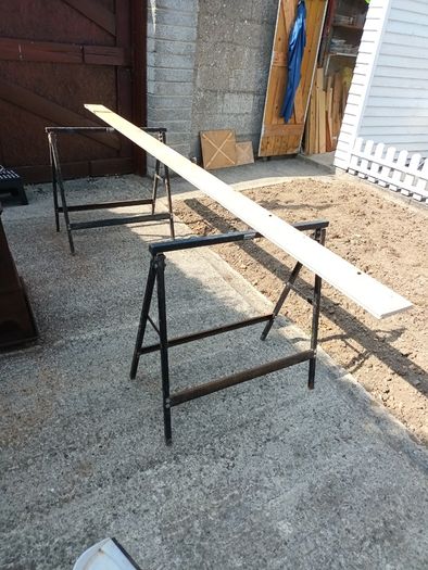 Foldable Trestles for Saw Horse or Stall Table