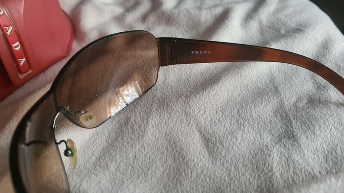 Prada ,unisex
