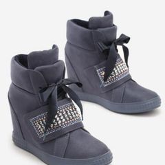 Free Postage! Glam Wedges / Sneakers / Lace Up Shoes size 6