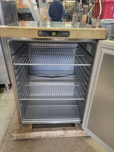 Gram K200 Used Undercounter Fridge