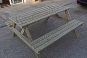 picnic bench