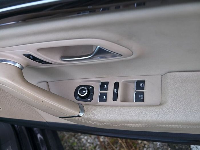 Volkswagen CC 2013, 2.0L, 140bhp Bluemotion Techno