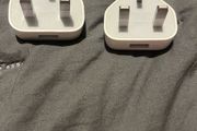 iPhone apple smartphone charger