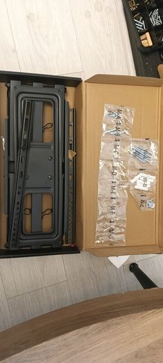 New 37"-65" Full-Motion TV Mount