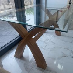 Kitchen / Dining Table