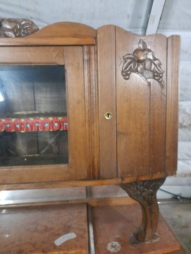 French kitchen dresser