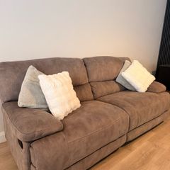 Modern 3-Seater Recliner Sofa