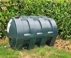 Oil tank