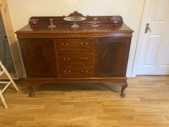 Sideboard