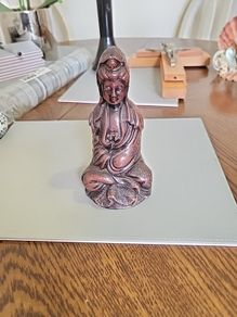Guanyin statue of mercy