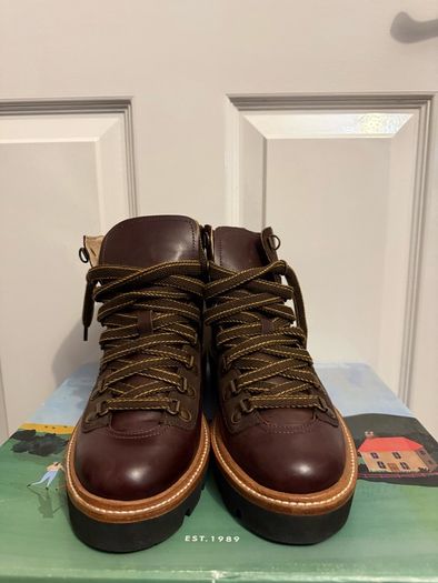 Hiking shoes