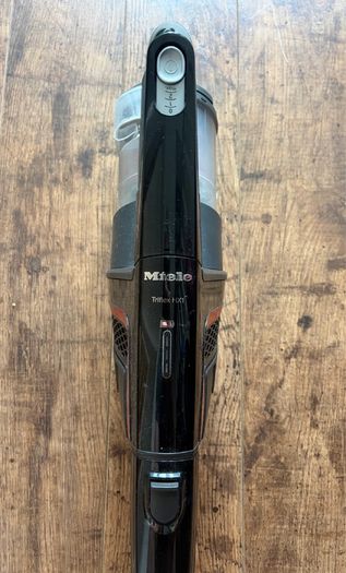 Miele Triflex HX1 Cordless Vacuum