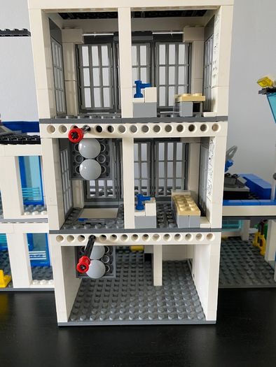 Lego City - Police Station 60047