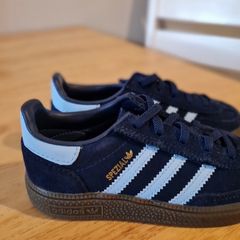 Kids adidas trainers
