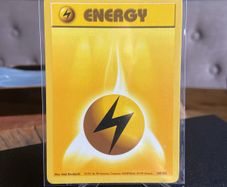 Pokemon Base set Lightning Energy 100/102 Near Mint Condition