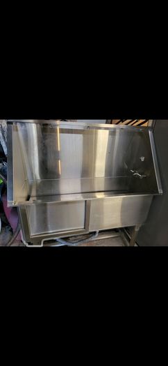 Dog Grooming Bath