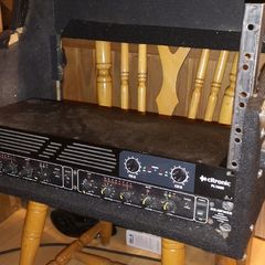 Stereo amplifier and compressor