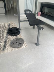 Adjustable Bench, bars & 60kg weight plates