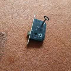 Replacement Mortice lock and key.