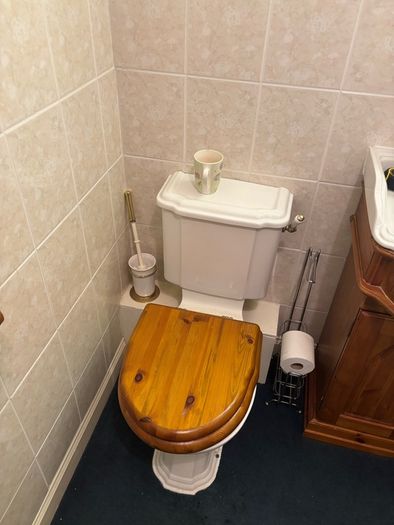 Various household items