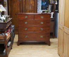 Large Victorian Mahogany Chest of Drawers