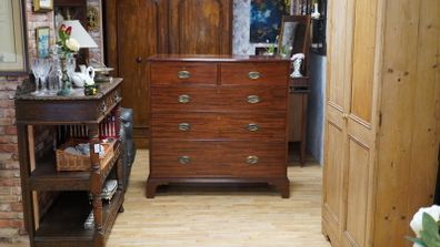 Large Victorian Mahogany Chest of Drawers