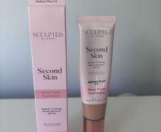Sculpted by Aimee second skin foundation
