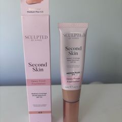 Sculpted by Aimee second skin foundation