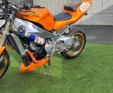 2000 Yamaha r1